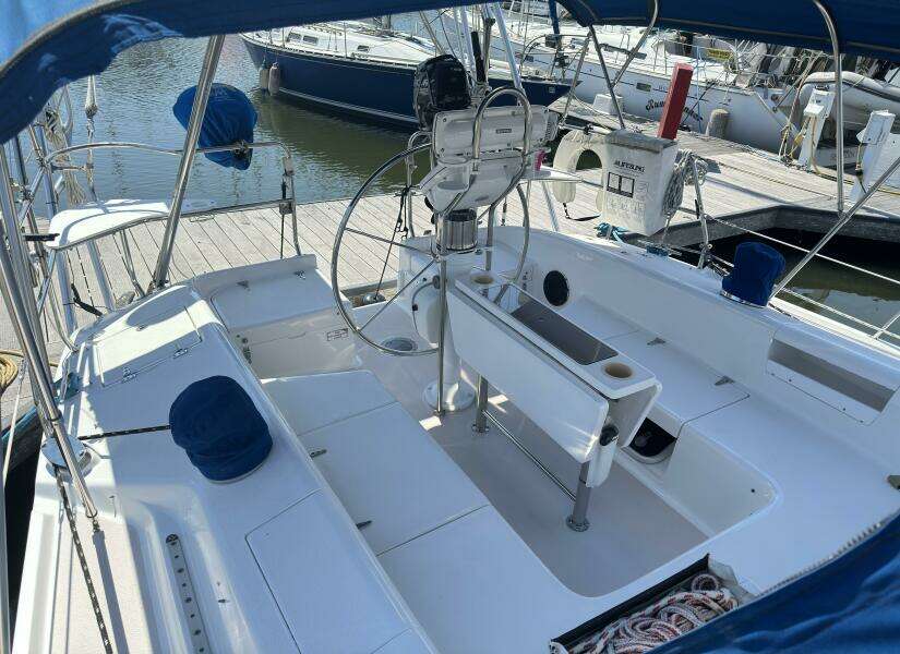 Wannabe 38ft Catalina Yacht For Sale