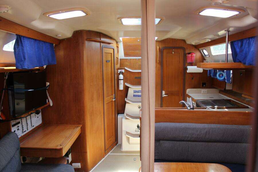 Wannabe 38ft Catalina Yacht For Sale