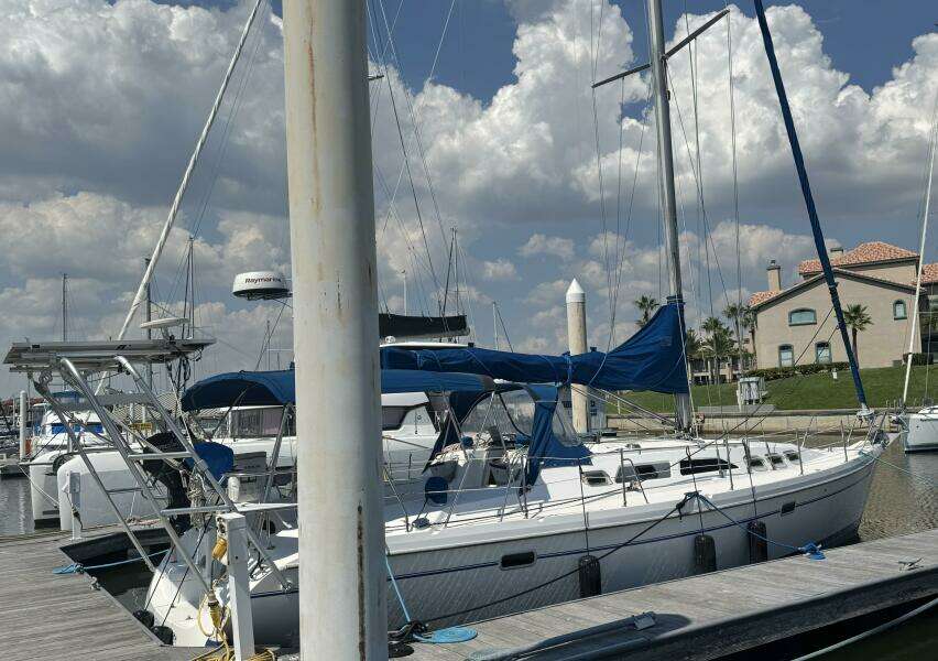 Wannabe 38ft Catalina Yacht For Sale