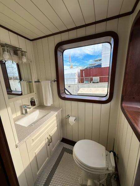 120' 2021 Glovertown Sy 