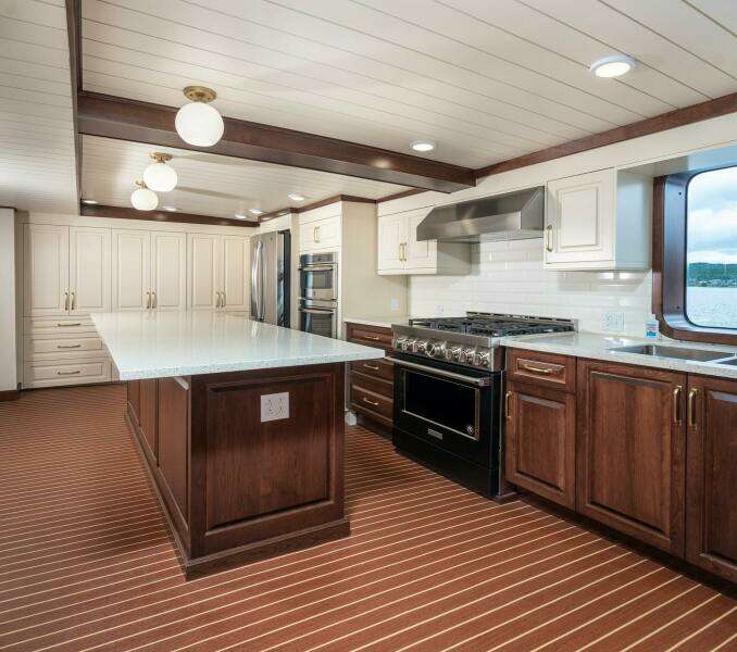 ANNE S PIERCE 120ft Glovertown Sy Yacht For Sale