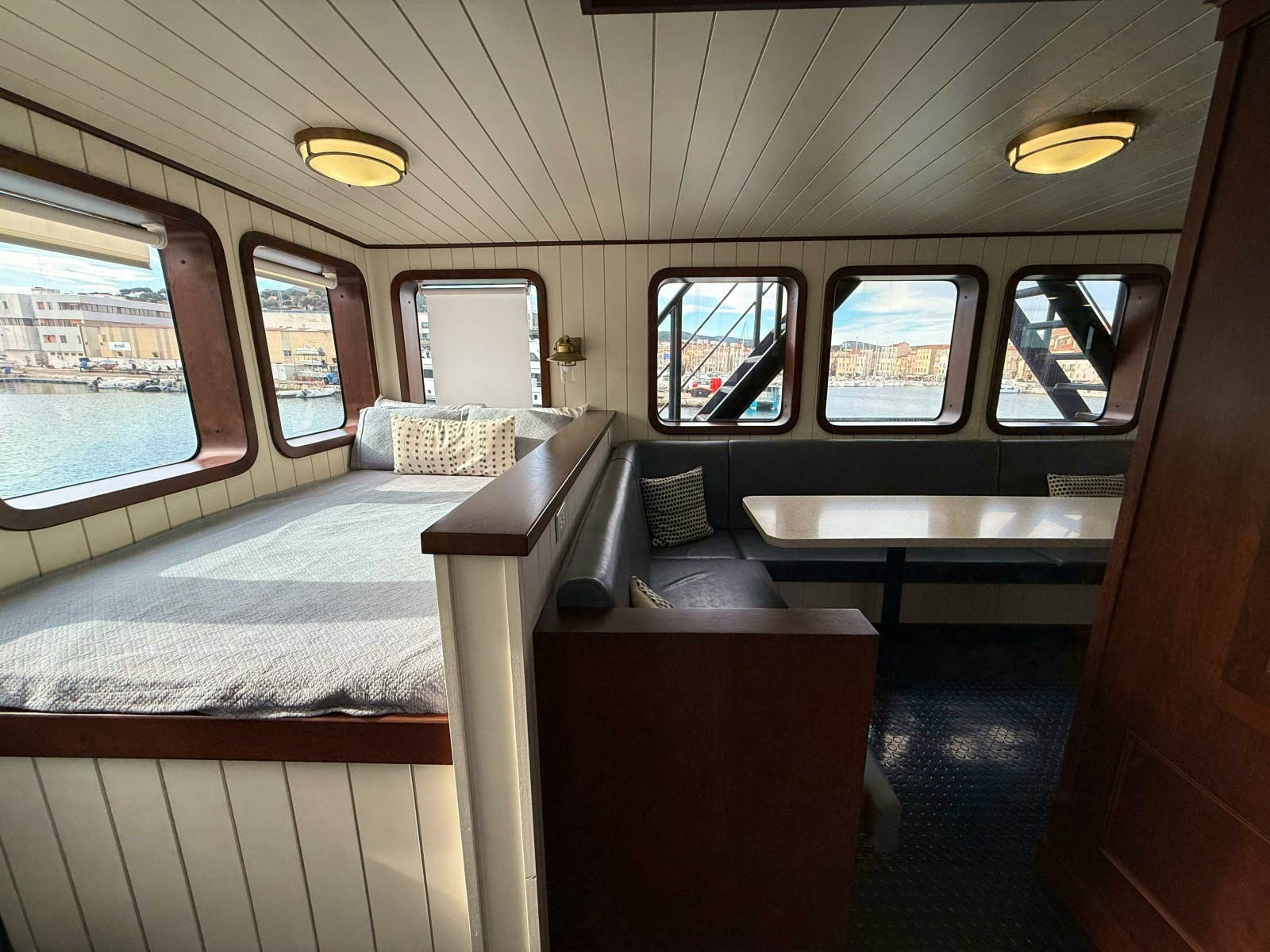 ANNE S PIERCE 120ft Glovertown Sy Yacht For Sale