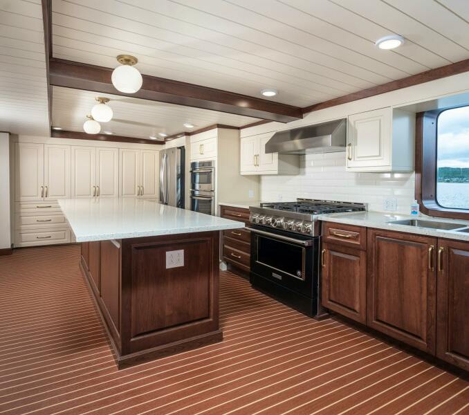 120' 2021 Glovertown Sy 