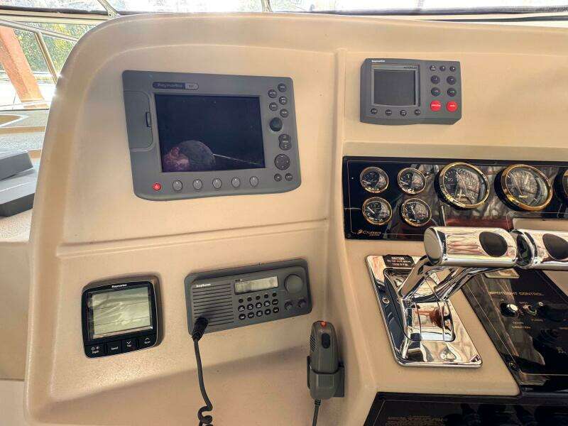 35ft Cruisers Yachts Yacht For Sale 35ft Cruisers Yachts Yacht For Sale