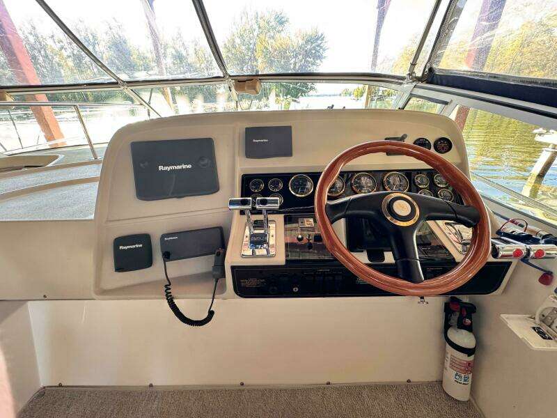 35ft Cruisers Yachts Yacht For Sale 35ft Cruisers Yachts Yacht For Sale