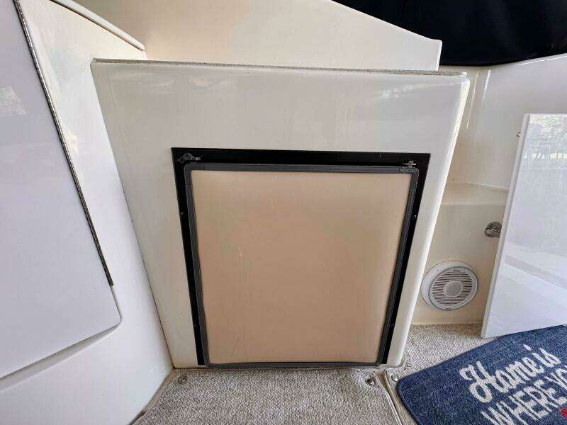 35ft Cruisers Yachts Yacht For Sale 35ft Cruisers Yachts Yacht For Sale