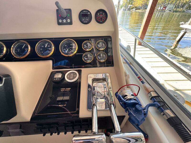 35ft Cruisers Yachts Yacht For Sale 35ft Cruisers Yachts Yacht For Sale