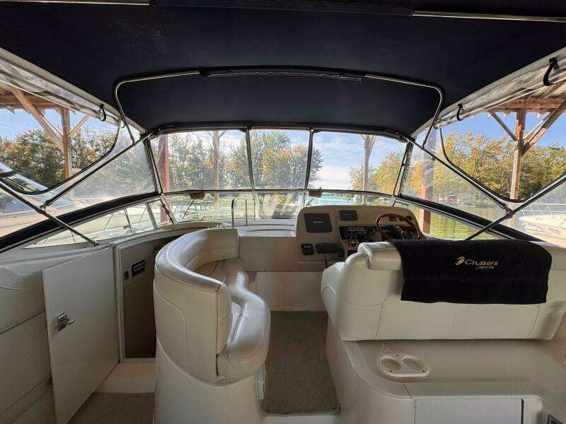 35ft Cruisers Yachts Yacht For Sale 35ft Cruisers Yachts Yacht For Sale