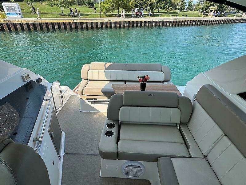 35ft Regal Yacht For Sale