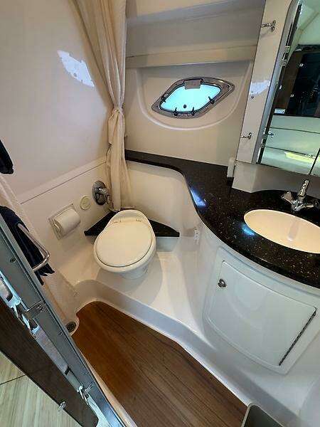 35ft Regal Yacht For Sale