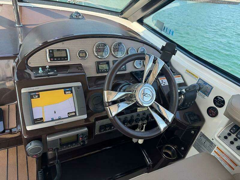 35ft Regal Yacht For Sale
