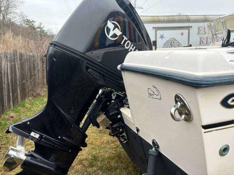 22ft Grady White Yacht For Sale