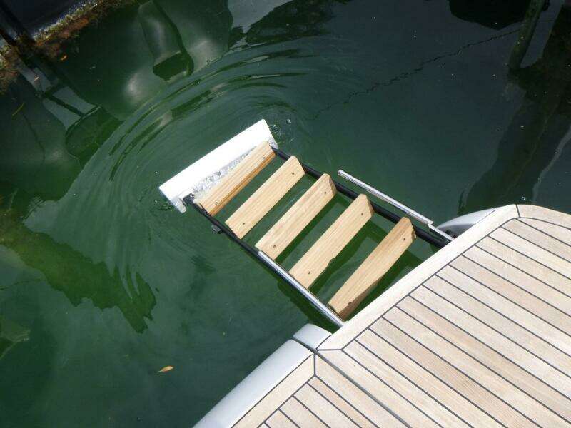 Habeas Orcas 62ft Pershing Yacht For Sale