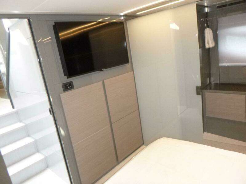 Habeas Orcas 62ft Pershing Yacht For Sale