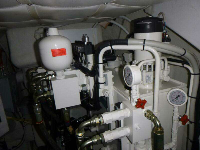 Habeas Orcas 62ft Pershing Yacht For Sale