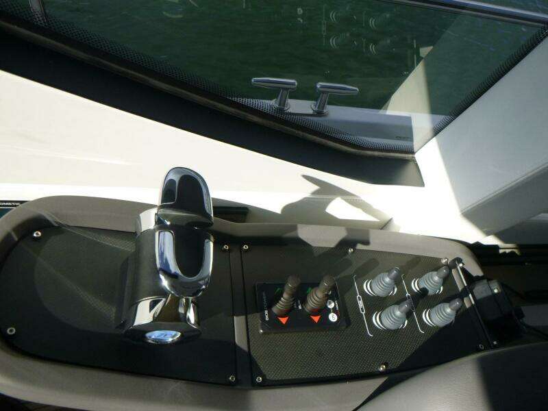 Habeas Orcas 62ft Pershing Yacht For Sale