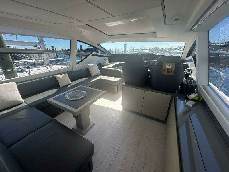 Habeas Orcas 62ft Pershing Yacht For Sale