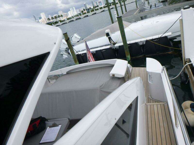 Habeas Orcas 62ft Pershing Yacht For Sale