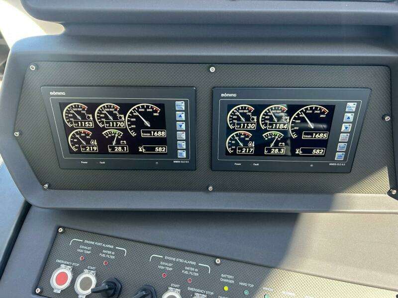 Habeas Orcas 62ft Pershing Yacht For Sale