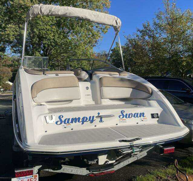 24ft Yamaha Boats Yacht For Sale