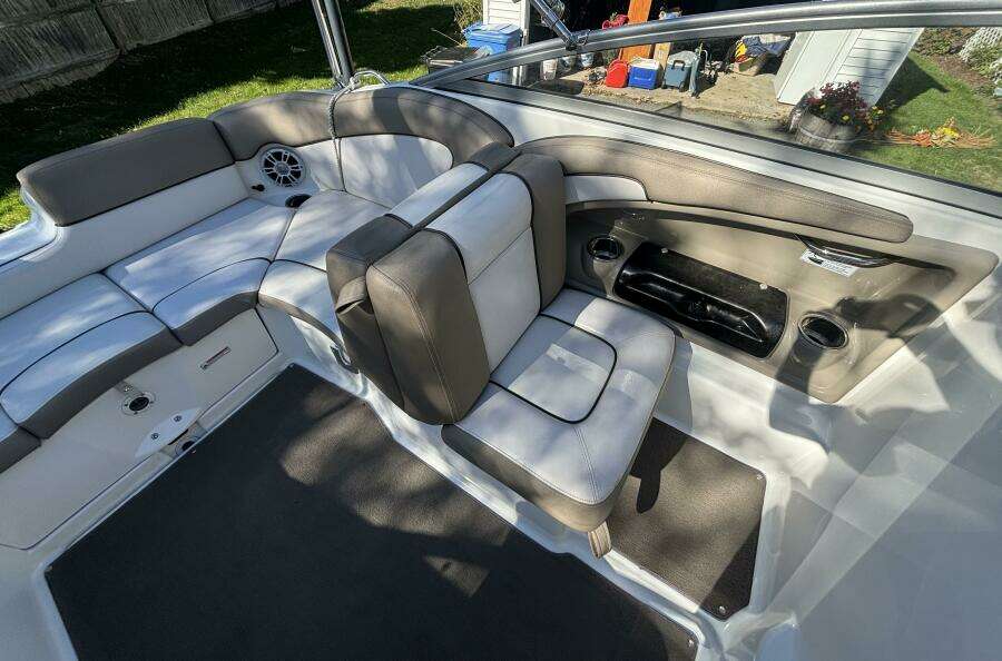 24ft Yamaha Boats Yacht For Sale