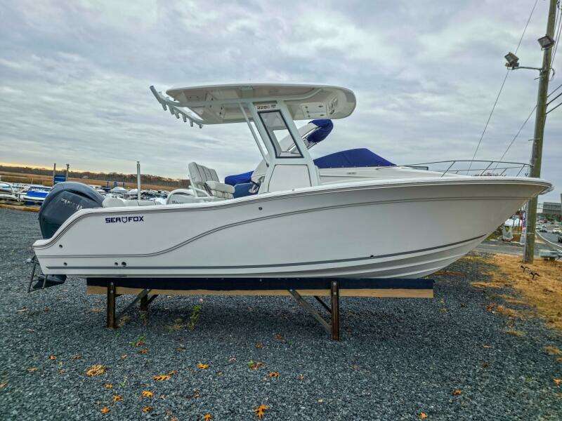 22ft Sea Fox Yacht For Sale