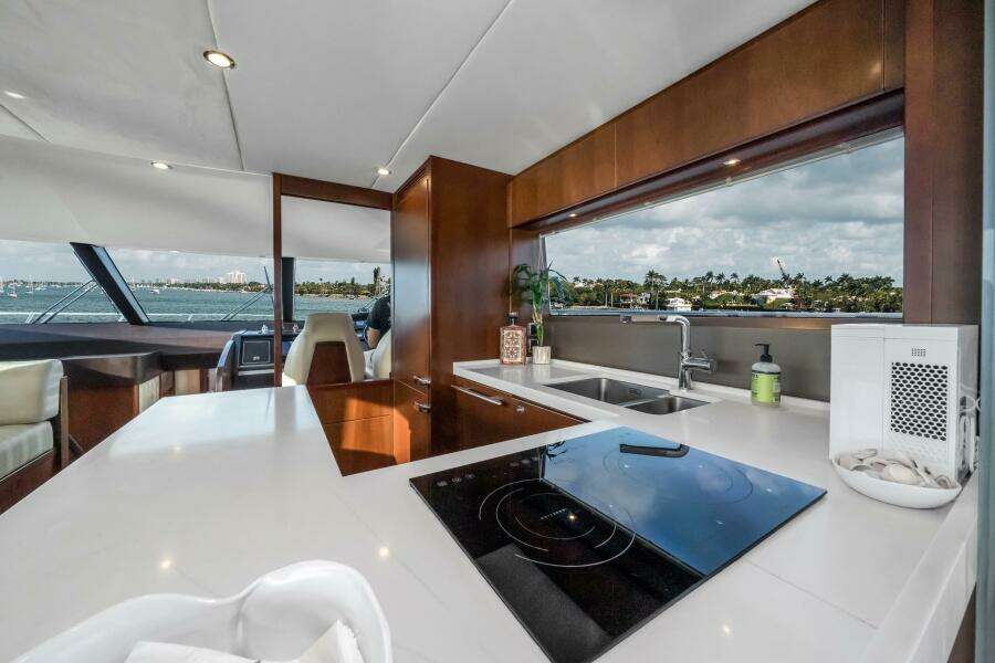 AQUAVITA 64ft Princess Yacht For Sale