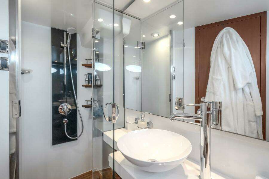 AQUAVITA 64ft Princess Yacht For Sale