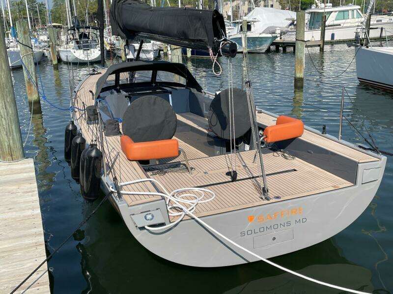 SAFFIRE 33ft Saffier Yacht For Sale