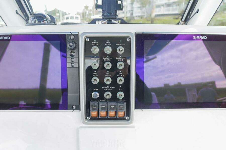 29ft Everglades Yacht For Sale 29ft Everglades Yacht For Sale