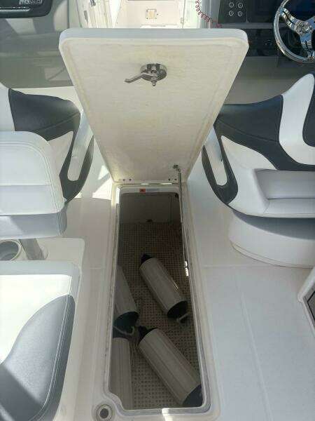 31ft Robalo Yacht For Sale