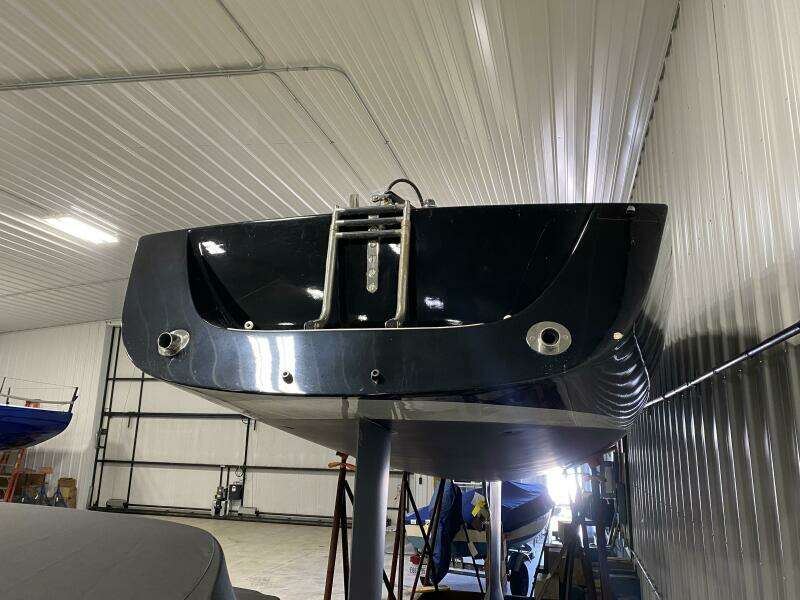 33ft J Boats Yacht For Sale