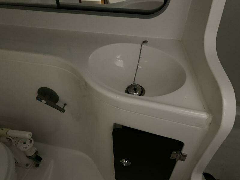 33ft J Boats Yacht For Sale
