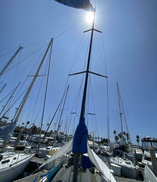 Oscar 32ft Beneteau Yacht For Sale