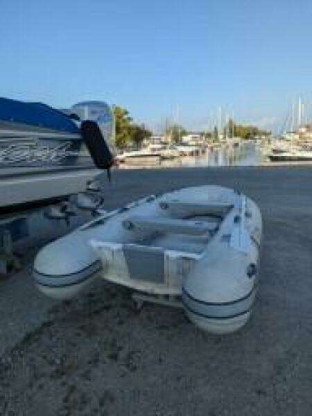 Dolce Vita 41ft Hunter Yacht For Sale