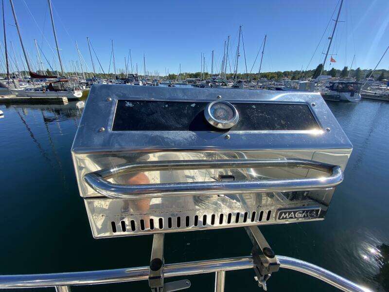 Dolce Vita 41ft Hunter Yacht For Sale