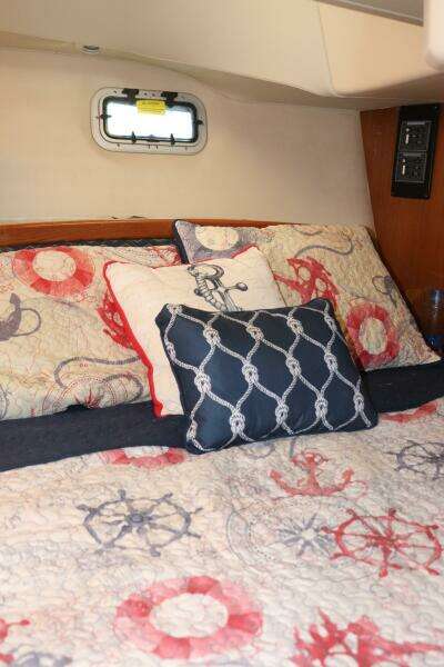 Dolce Vita 41ft Hunter Yacht For Sale