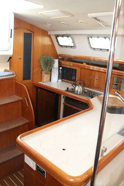 Dolce Vita 41ft Hunter Yacht For Sale