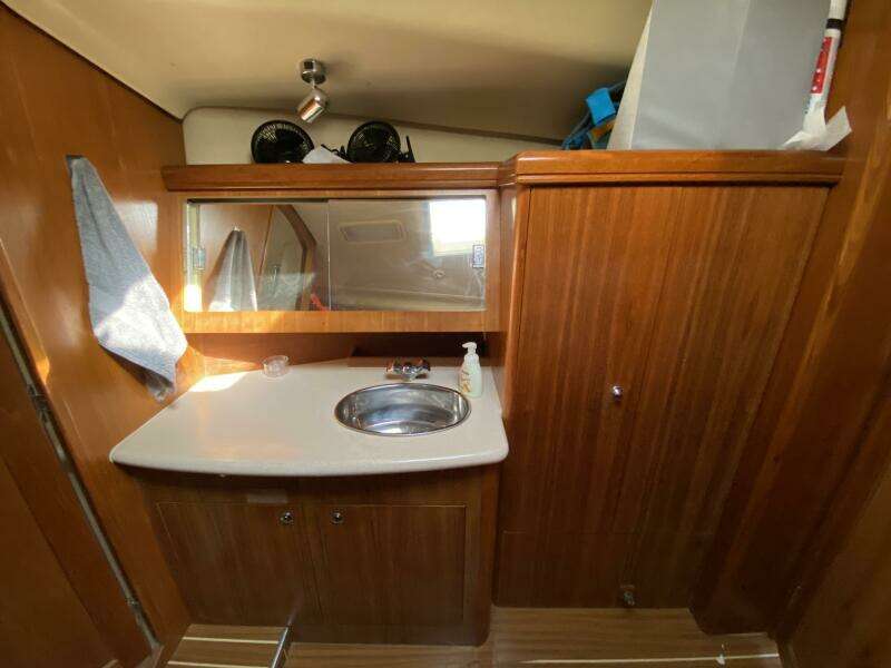 Dolce Vita 41ft Hunter Yacht For Sale