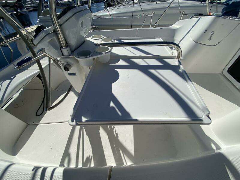 Dolce Vita 41ft Hunter Yacht For Sale