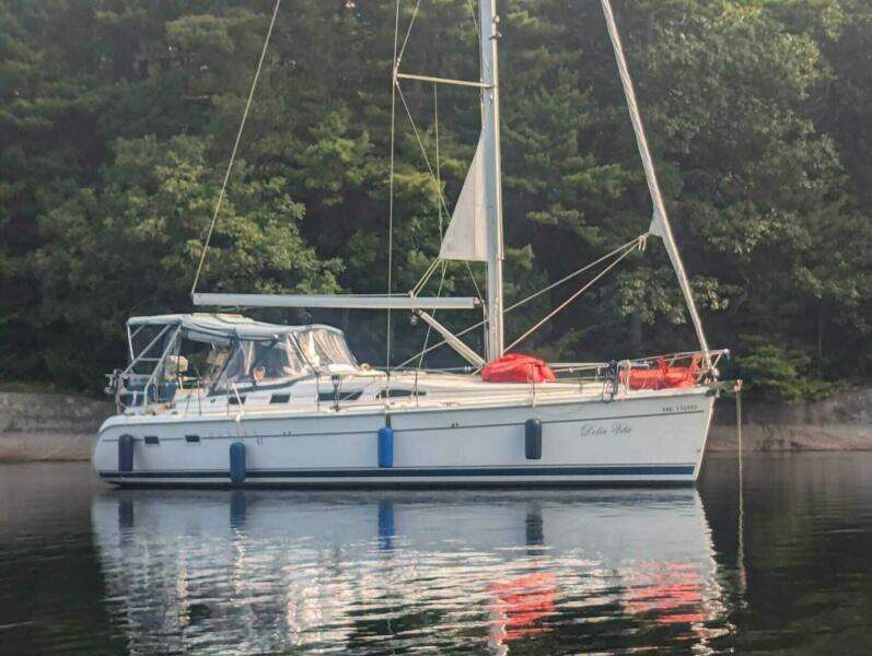 Dolce Vita 41ft Hunter Yacht For Sale