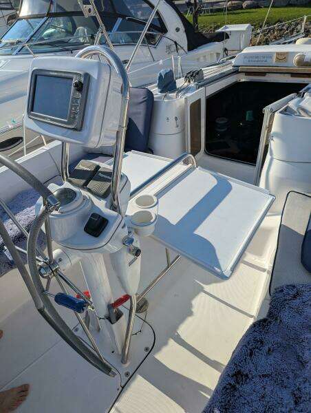 Dolce Vita 41ft Hunter Yacht For Sale