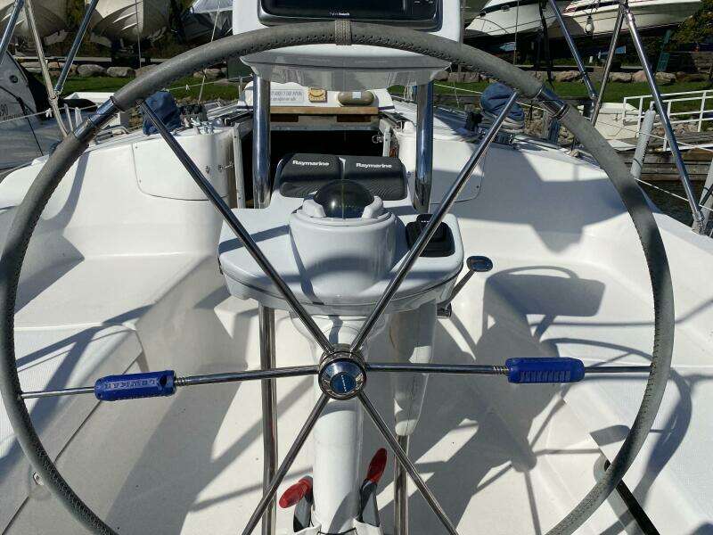 Dolce Vita 41ft Hunter Yacht For Sale