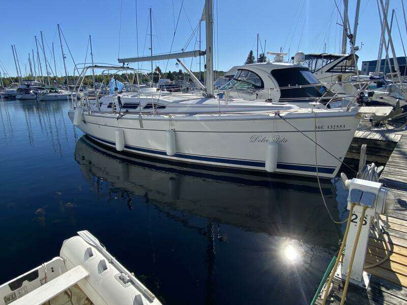 Dolce Vita 41ft Hunter Yacht For Sale