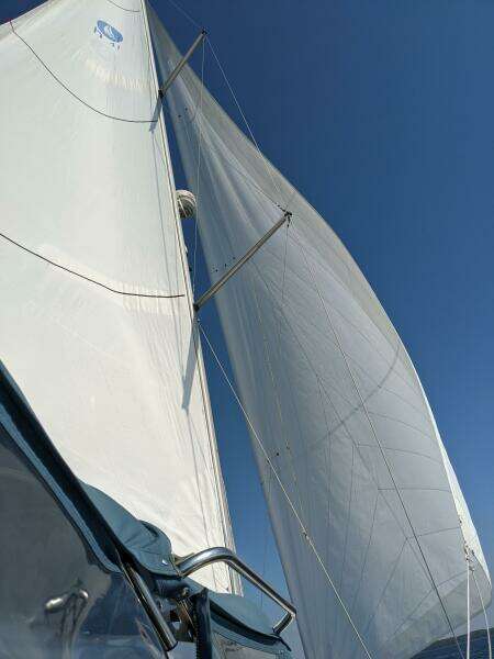 Dolce Vita 41ft Hunter Yacht For Sale