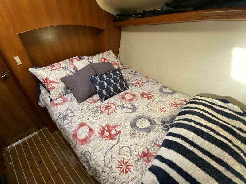 Dolce Vita 41ft Hunter Yacht For Sale