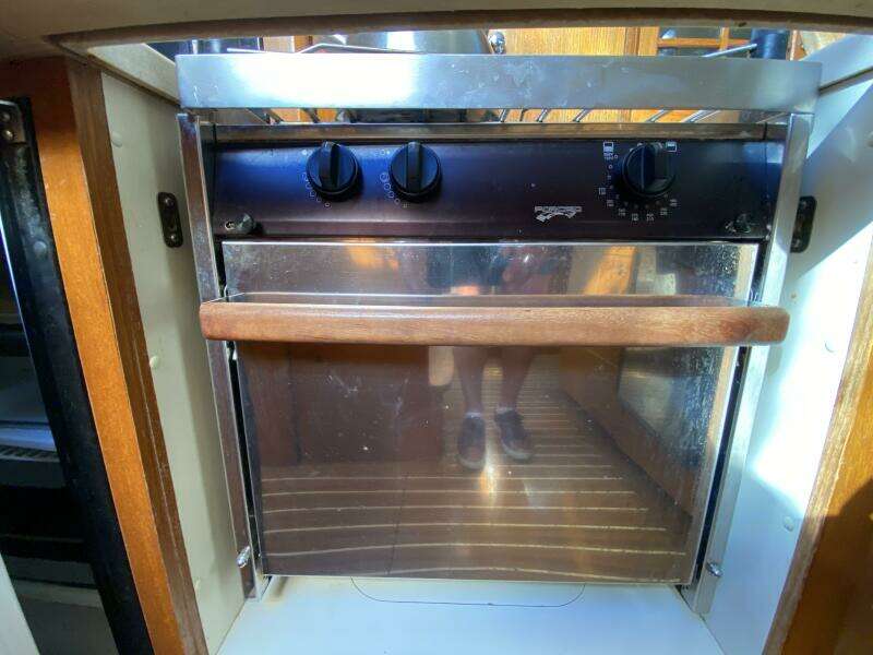 Dolce Vita 41ft Hunter Yacht For Sale