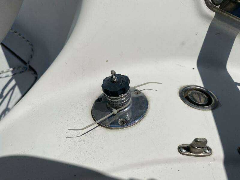 Dolce Vita 41ft Hunter Yacht For Sale