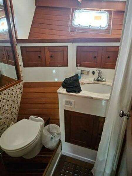 Queen Jeannine 57ft Kong  amp  Halvorsen Yacht For Sale Queen Jeannine 57ft Kong  amp  Halvorsen Yacht For Sale