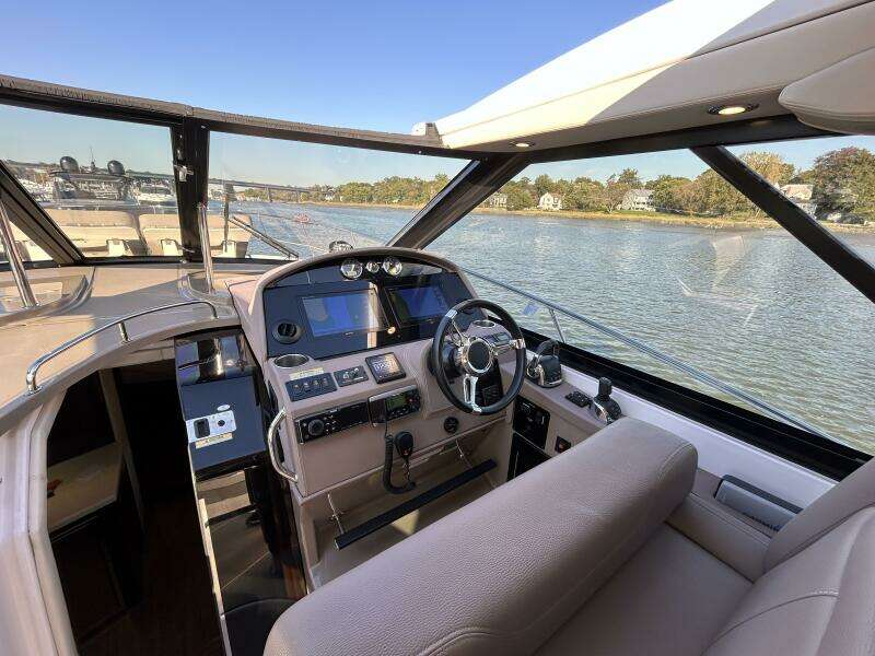 42ft Regal Yacht For Sale